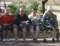 Woman sitting on the bench