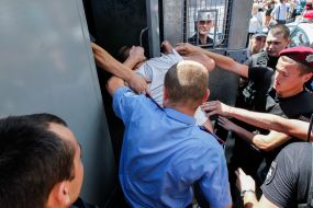 Clashes near the cafe "Karatel"