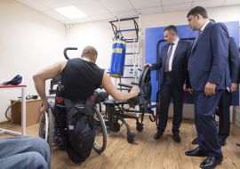 Vladimir Groisman at the center of "Harmony"