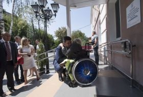 Vladimir Groisman at the center of "Harmony"