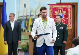 he ceremony was conducted by members of the Olympic team of Ukraine