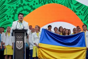 Igor Zhdanov performs during wiring Olympic team