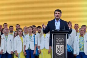 Vladimir Groisman performs during wiring Olympic team