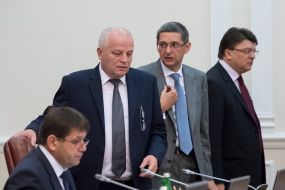 Vladimir Kistion, Stepan Kubiv and Vitaliy Kovalchuk and Igor Zhdanov