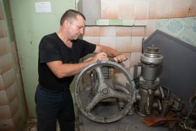 Engine room funicular