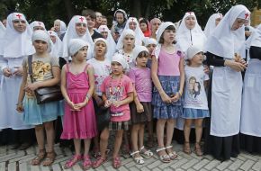 Children from Kramatorsk and the Sisters of Charity