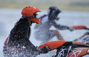 Competitions on aquabike