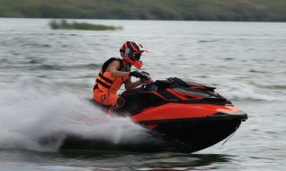 Competitions on aquabike