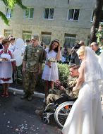 Молодята Сергій і Катерина Ющенко