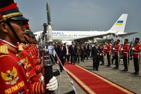 Petro Poroshenko in Indonesia