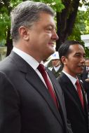 Petro Poroshenko and Joko Widodo