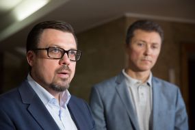 Leonid Evdochenko and Oleksandr Chauzov