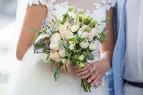 Service center conducting the registration of marriages per day