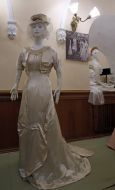 The exhibition "Masterpieces of dress of XIX - XIX century"