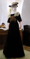 The exhibition "Masterpieces of dress of XIX - XIX century"