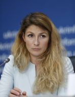 Еміне Джапарова