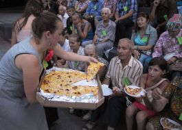 Picnic for the poor, pensioners and homeless
