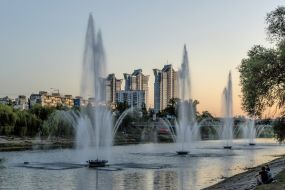 Fountains in Rusanivsky Canal