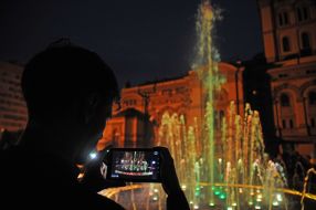 Светомузыкальный фонтан