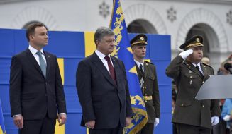 Petro Poroshenko and Andrzej Duda