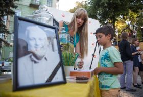 Акция "Шеремет & Sweets"