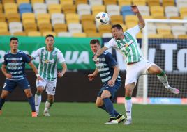 Football. FC "Karpaty" (Lviv) - FC "Olympic" (Donetsk)