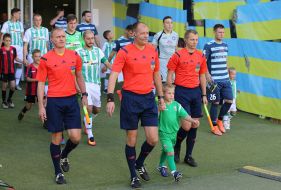 Футбол. ФК "Карпаты" (Львов) - ФК "Олимпик" (Донецк)