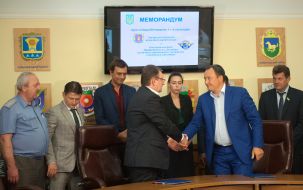 Володимир Омелян, Костянтин Бриль і Юрій Тищенко