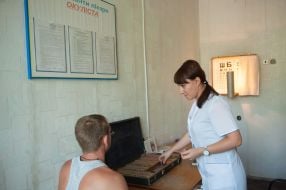 Medical examination of recruits