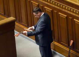 MP considers the balalaika