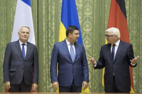 Vladimir Groisman, Jean-Marc Ayrault, Frank-Walter Steinmeier