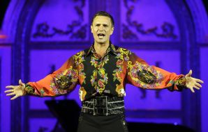  Ігор Левенець 