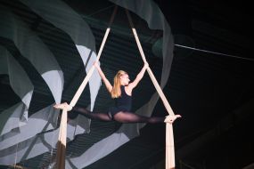 Circus-cabaret-Baby-Babylon and Dakh Daughters band