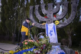 Participants of funeral ceremony in memory of victims of Babi Yar
