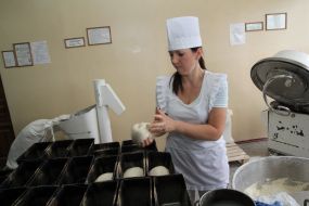 The kitchen in the military unit