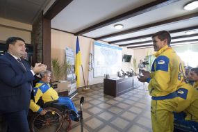 Volodymyr Groisman met with paralympic