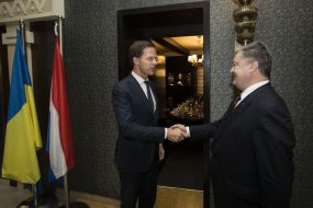 Petro Poroshenko and Mark Rutte