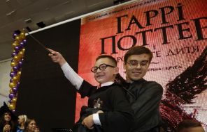 Presentation of the eighth story in the Harry Potter series