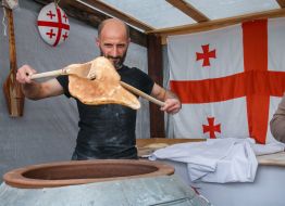 Georgian bread shoti