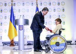 Petro Poroshenko with sportsman