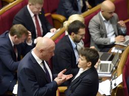 Alexander Revega and Nadia Savchenko