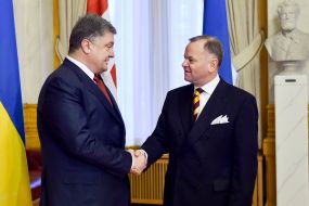 Petro Poroshenko and Olemik Tommessen