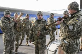 Military orchestra on the platform