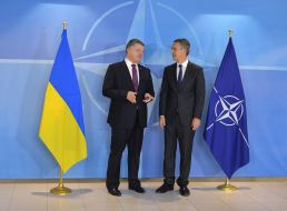 Petro Poroshenko and Jens Stoltenberg