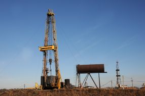 Drill towers