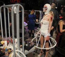 Competition among make-up artists and beauticians