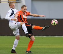 Playing moment of match