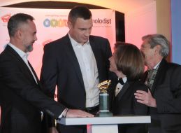 Vladislav Lyasovskyy, Vitali Klitschko and Andrew Khalpakhchi