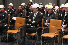 Vladimir Omelian in the shop of factory "Interpipe"