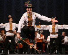 Ансамбль песни и танца «Гуцулия»